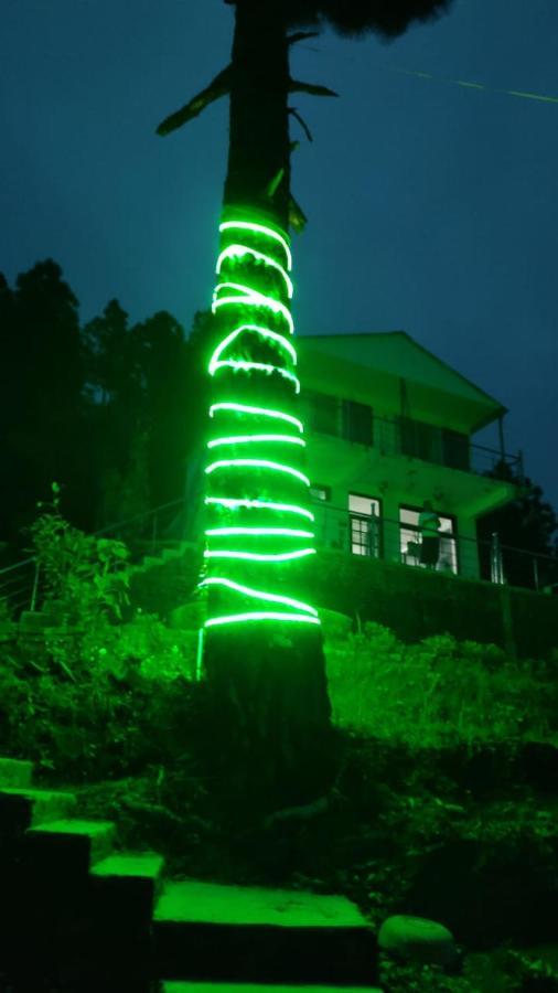 The Plum Appartement Mukteshwar Buitenkant foto