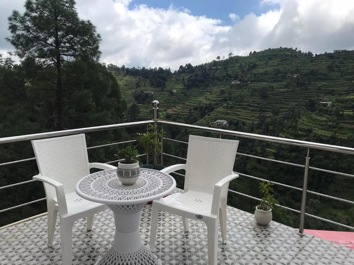 The Plum Appartement Mukteshwar Buitenkant foto
